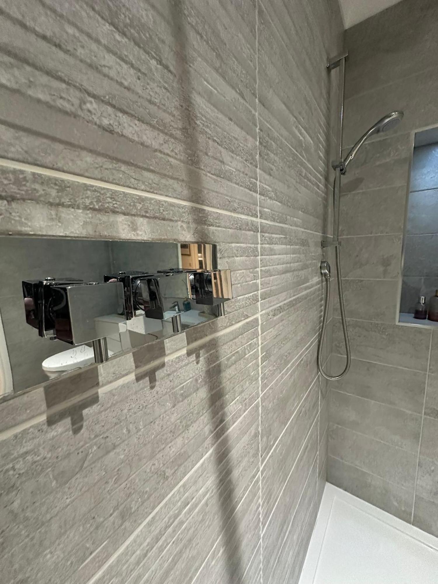 Luxury Moffat Apartment - High End Furnishing Екстериор снимка
